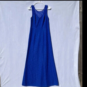 Long dress size 10 royal blue long dress sweetheart neckline all over crochet